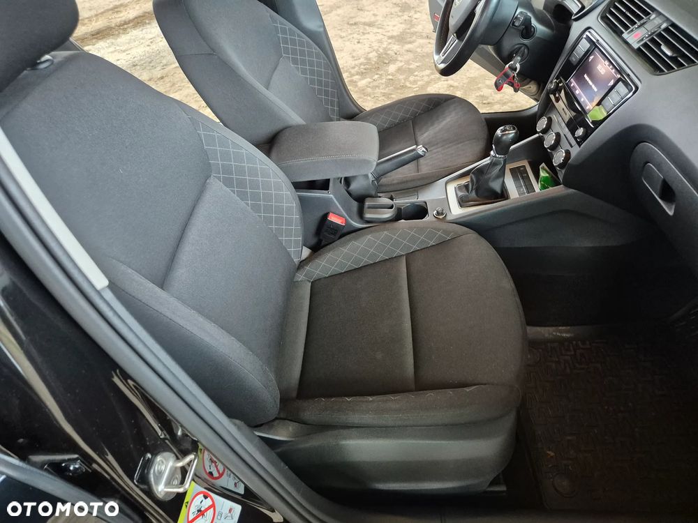 Skoda Octavia 1.6 TDI SCR Ambition - 15