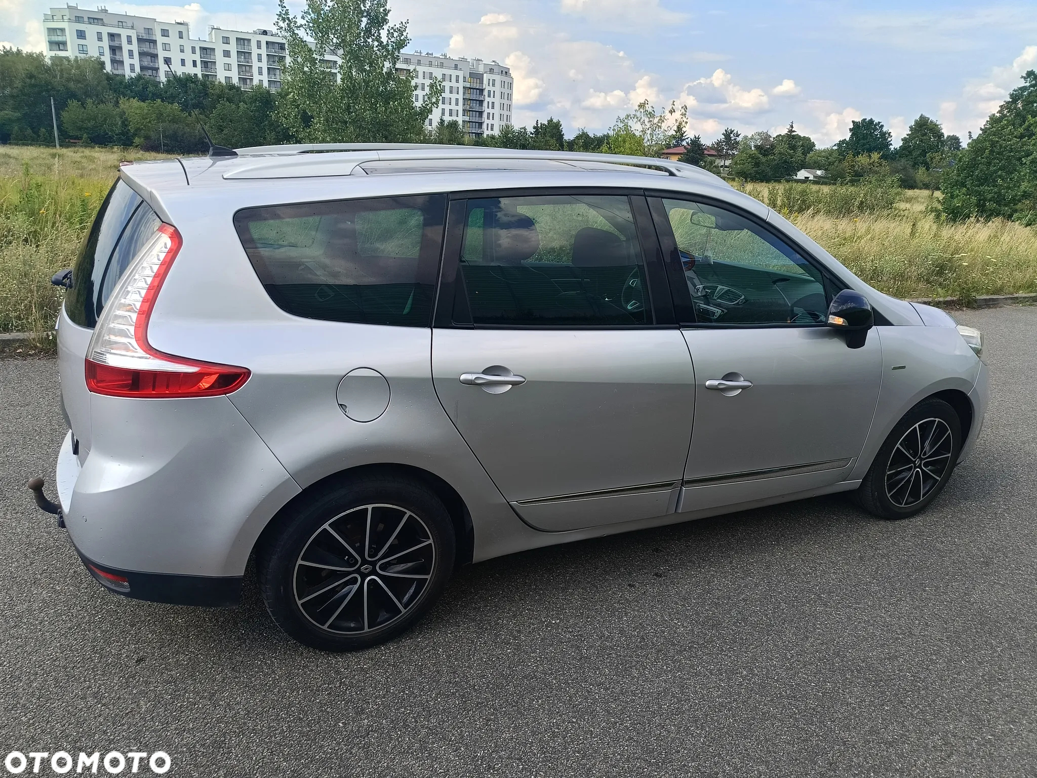 Renault Scenic 2.0 16V 140 CVT Bose Edition - 4