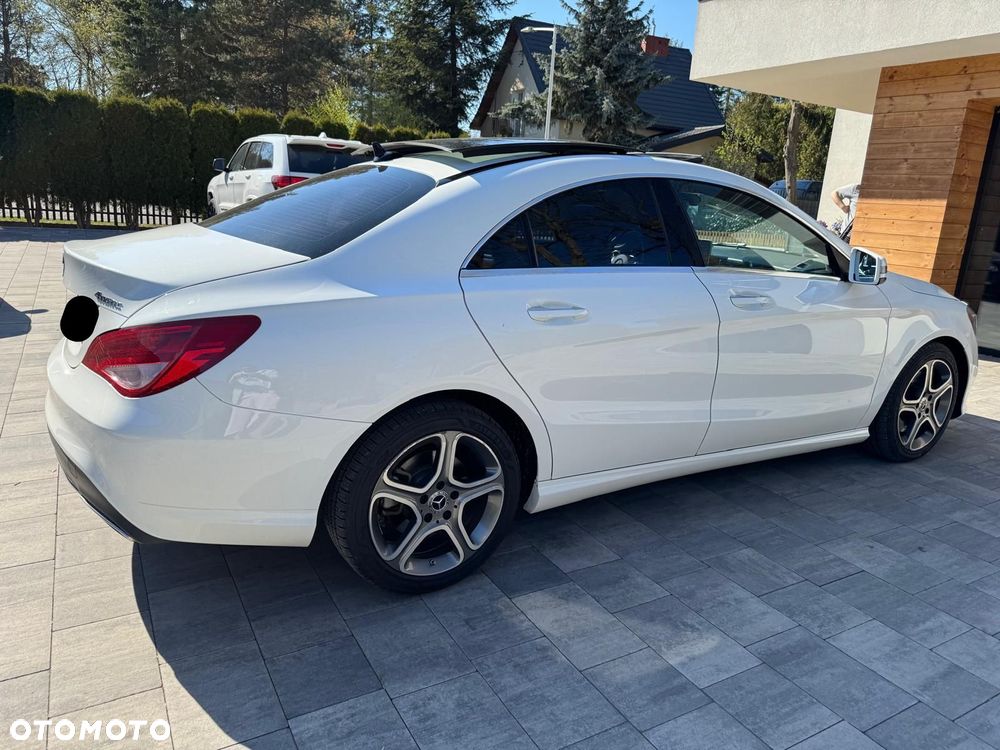 Mercedes-Benz CLA 250 4Matic 7G-DCT Sport - 5