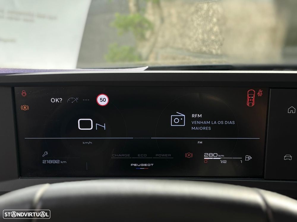 Peugeot 3008 1.2 Hybrid Allure e-DCS6 - 8