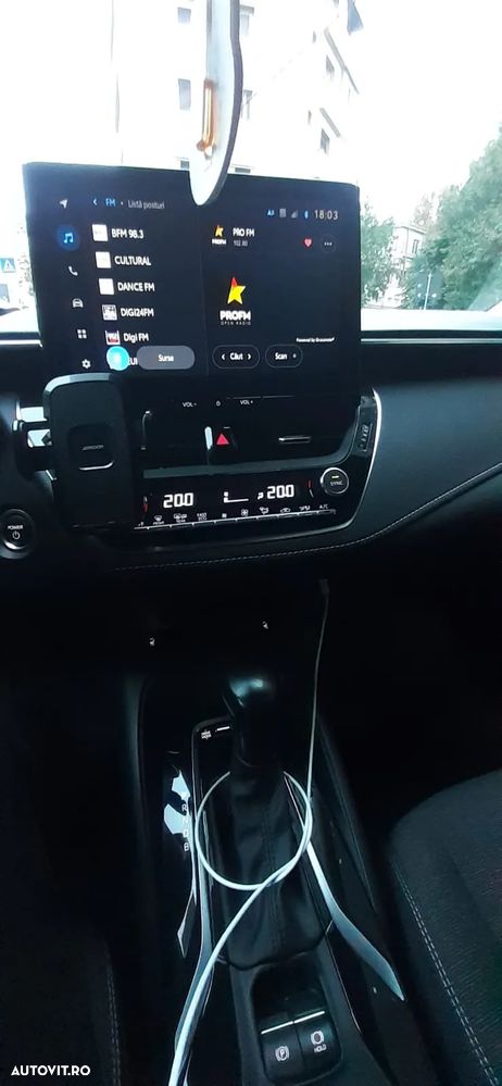 Toyota Corolla TS 1.8 HSD Business - 4
