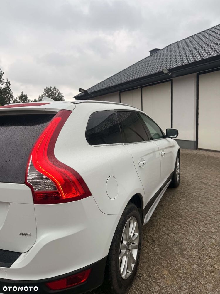 Volvo XC 60 - 4