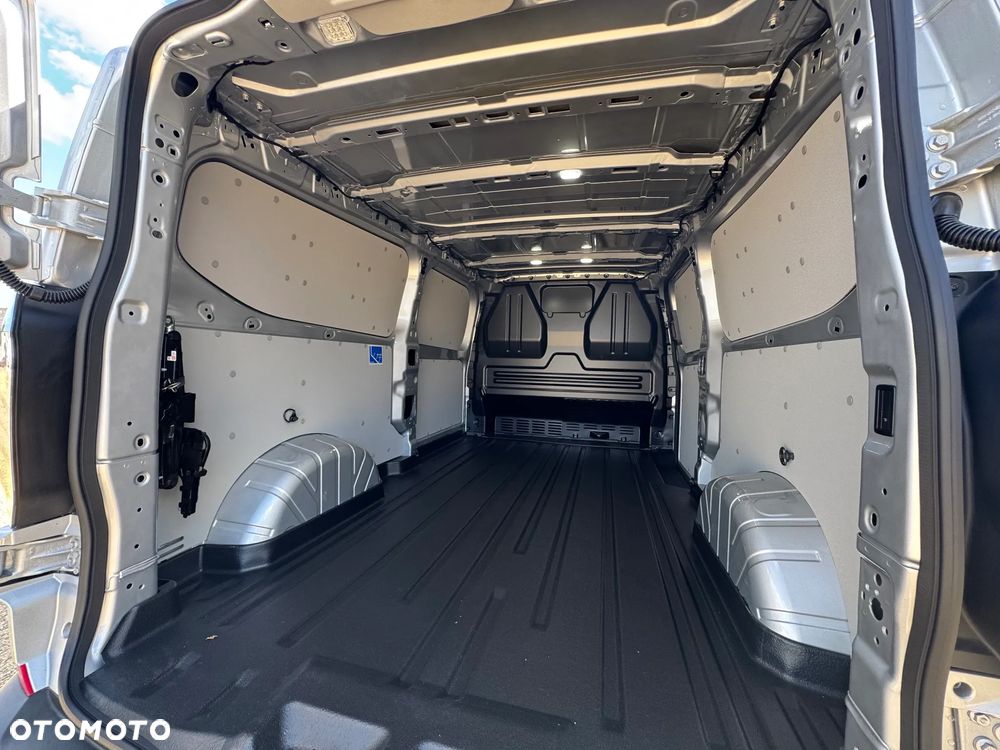 Ford Transit Custom - 9
