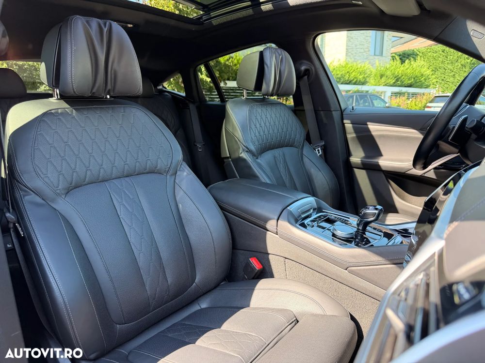 BMW X6 xDrive40i - 32