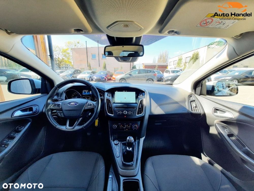 Ford Focus 1.0 EcoBoost STart-Stopp-System TITANIUM - 5