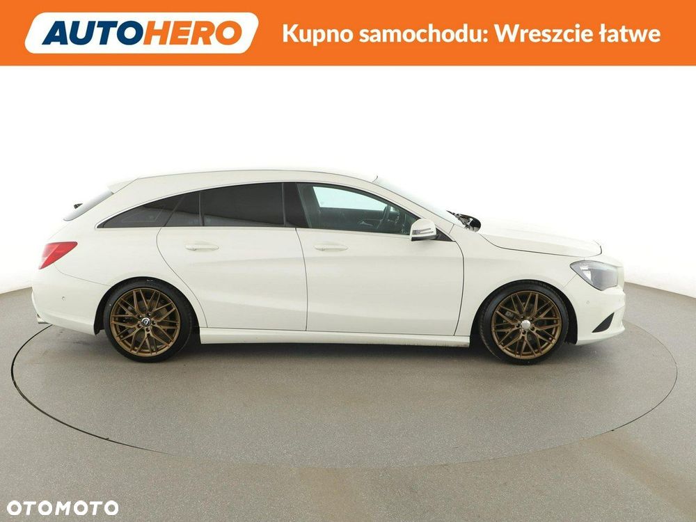 Mercedes-Benz CLA 180 Urban - 10