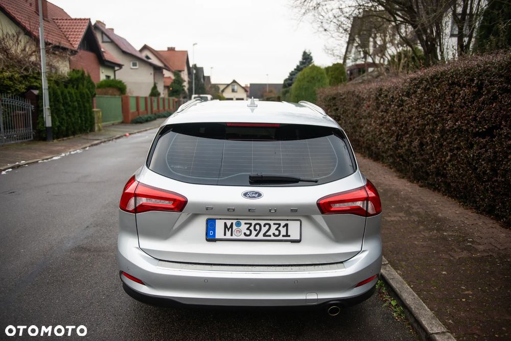 Ford Focus 1.5 EcoBlue Start-Stopp-System TITANIUM - 13