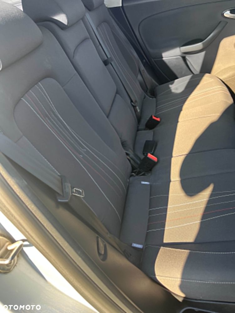 Seat Altea XL 1.6 TDI DPF CR Style Copa - 10