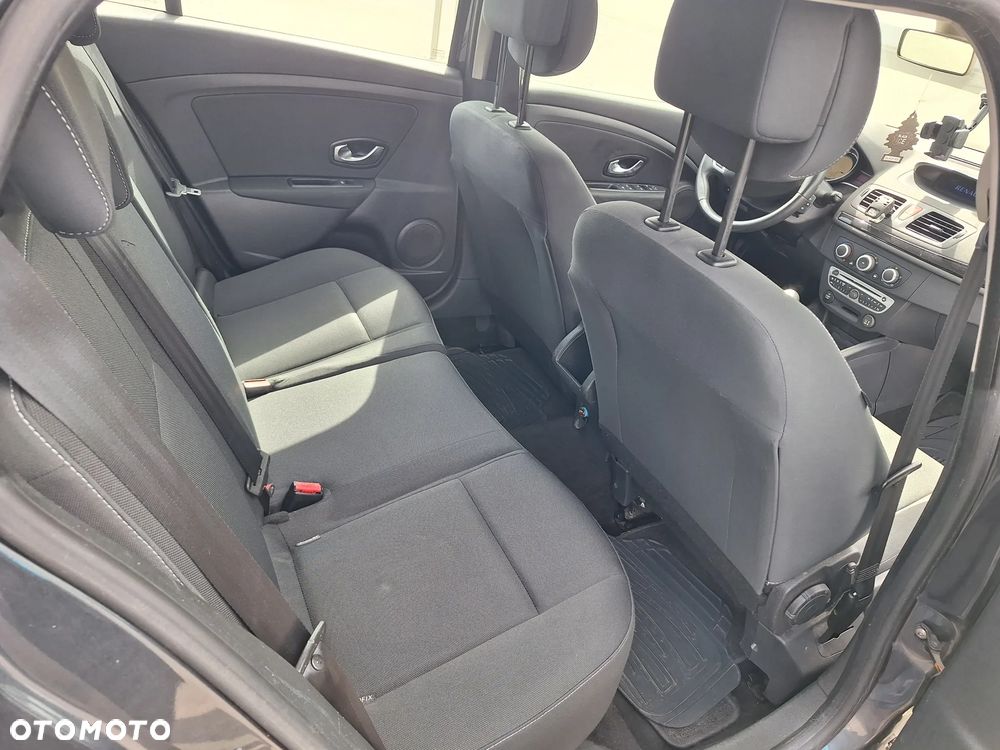 Renault Megane 1.6 16V Dynamique - 10