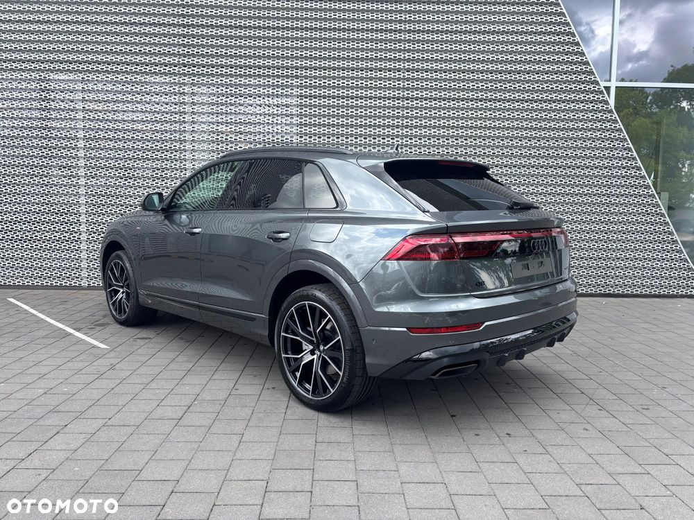 Audi Q8 55 TFSI e PHEV Quattro Tiptronic - 6
