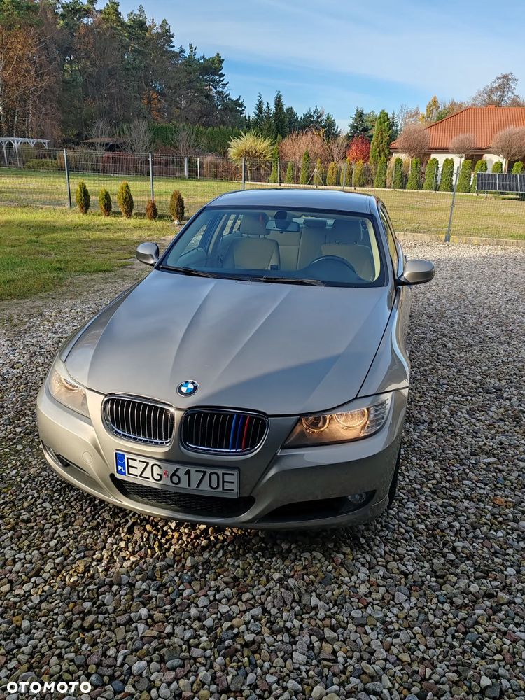 BMW Seria 3 320i - 18