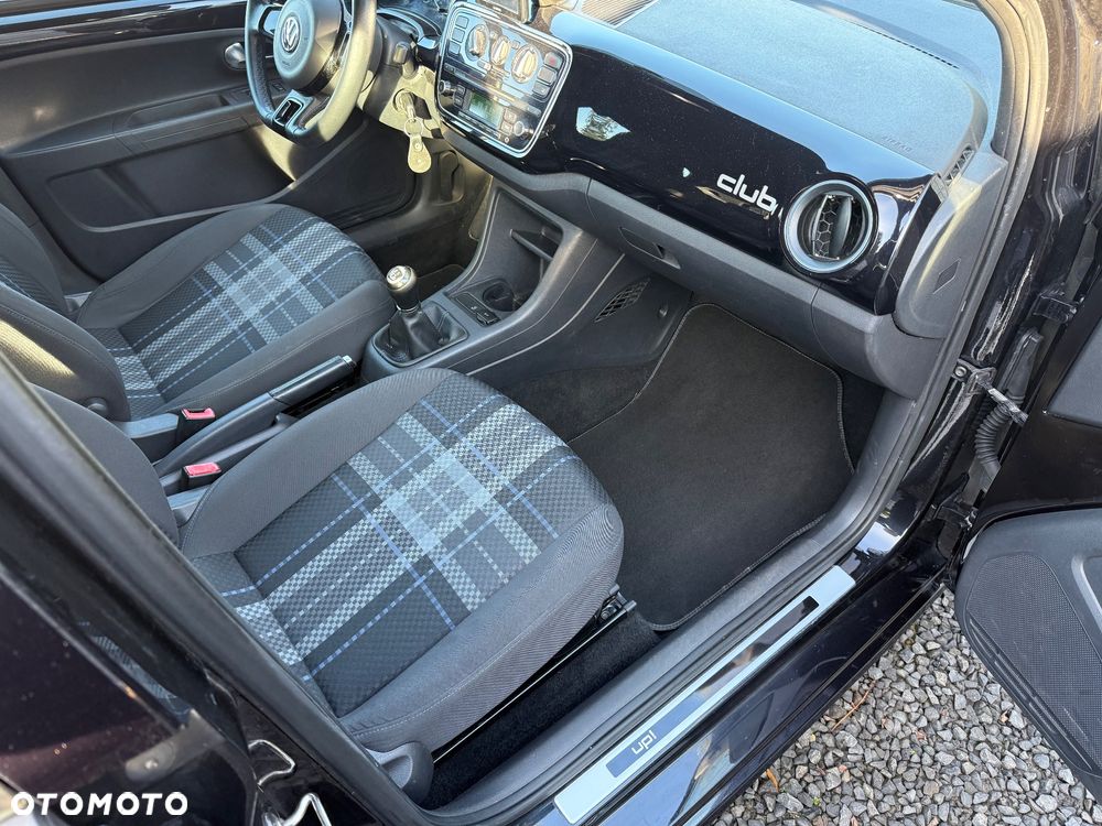 Volkswagen up! club - 6