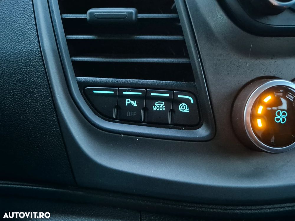 Ford Transit Custom Kombi 320 2.0 EcoBlue 130 CP L2H1 Trend Aut. - 24