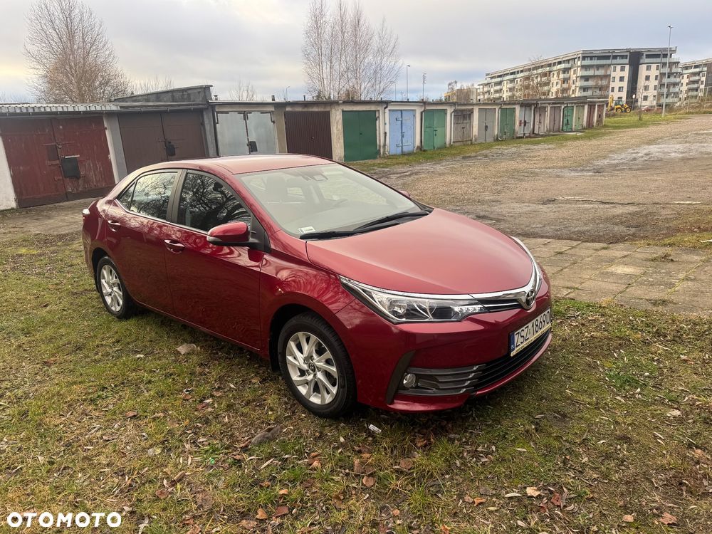 Toyota Corolla 1.6 Premium EU6 - 27