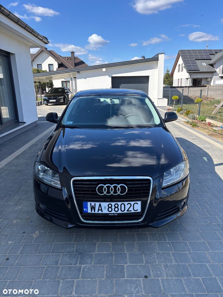 Audi A3 Sportback 2.0 TDI DPF Ambition - 2
