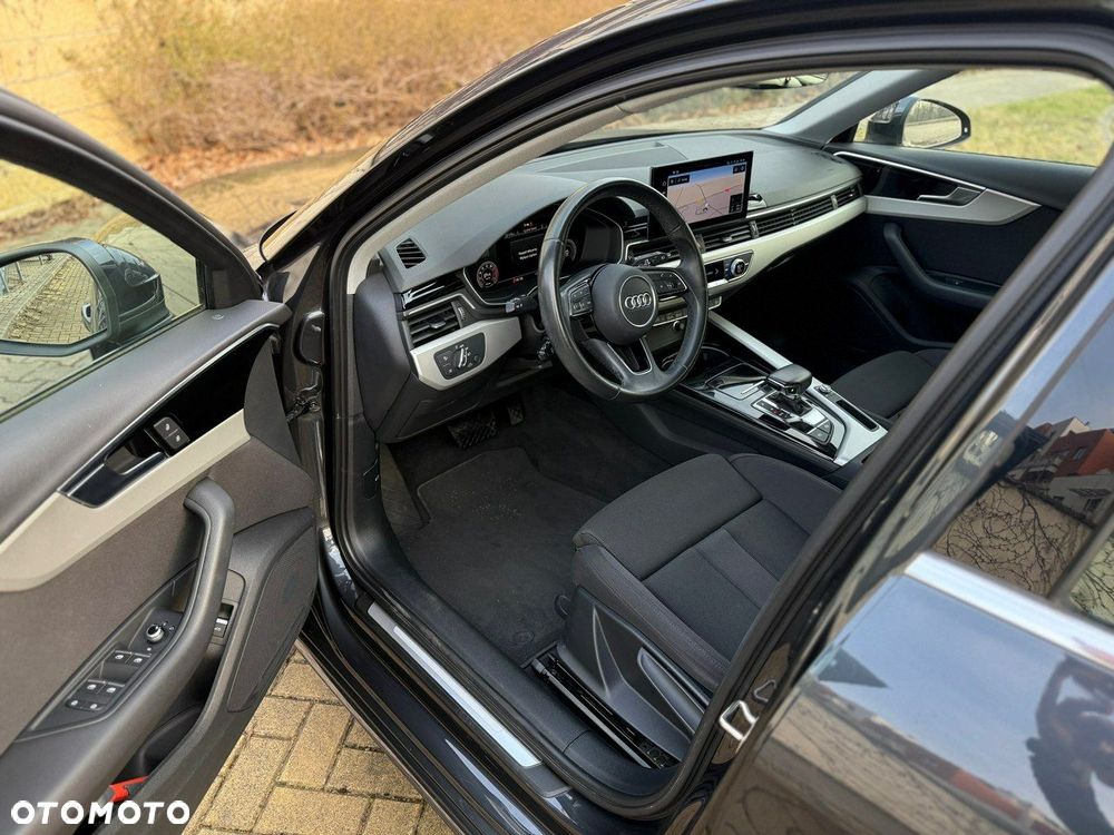 Audi A4 Avant 35 TFSI S tronic S line - 5