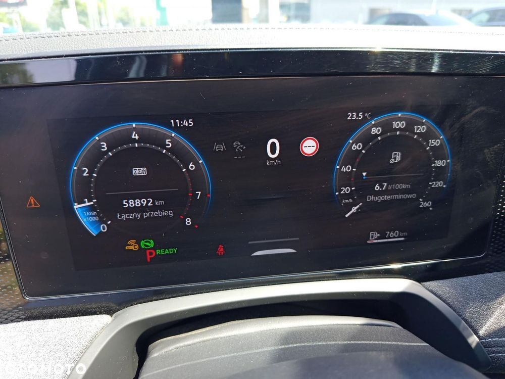 Volkswagen Passat - 11