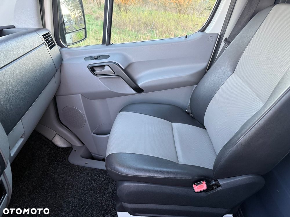 Volkswagen Crafter - 21