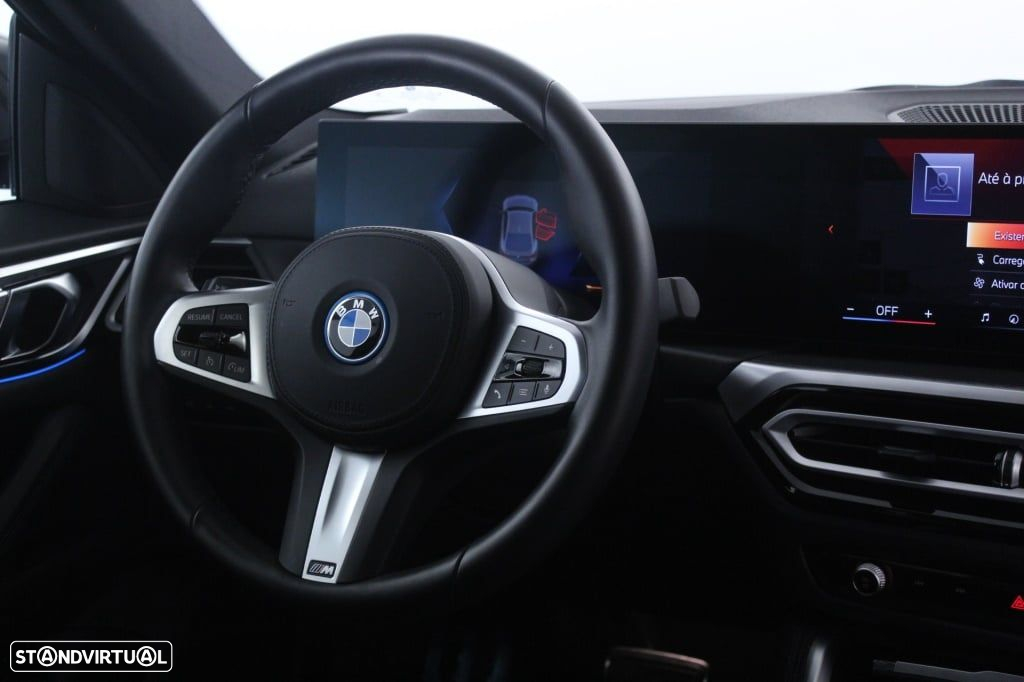 BMW i4 eDrive35 Pack Desportivo M - 16