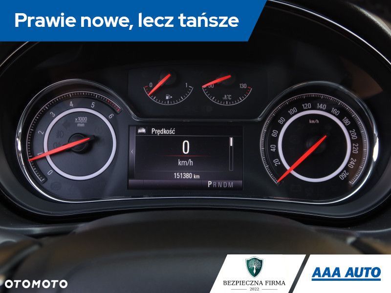 Opel Insignia - 12