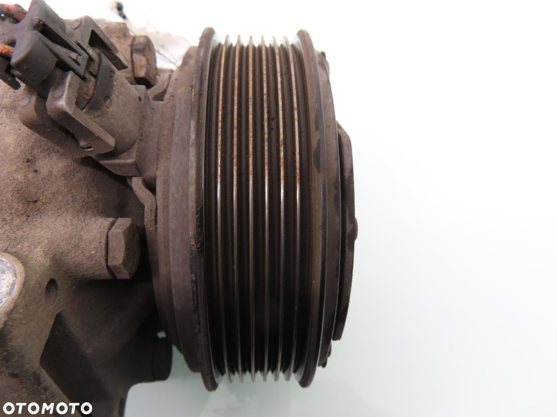 KOMPRESOR KLIMATYZACJI RENAULT LAGUNA II 1.9 dCi 6570899 - 6