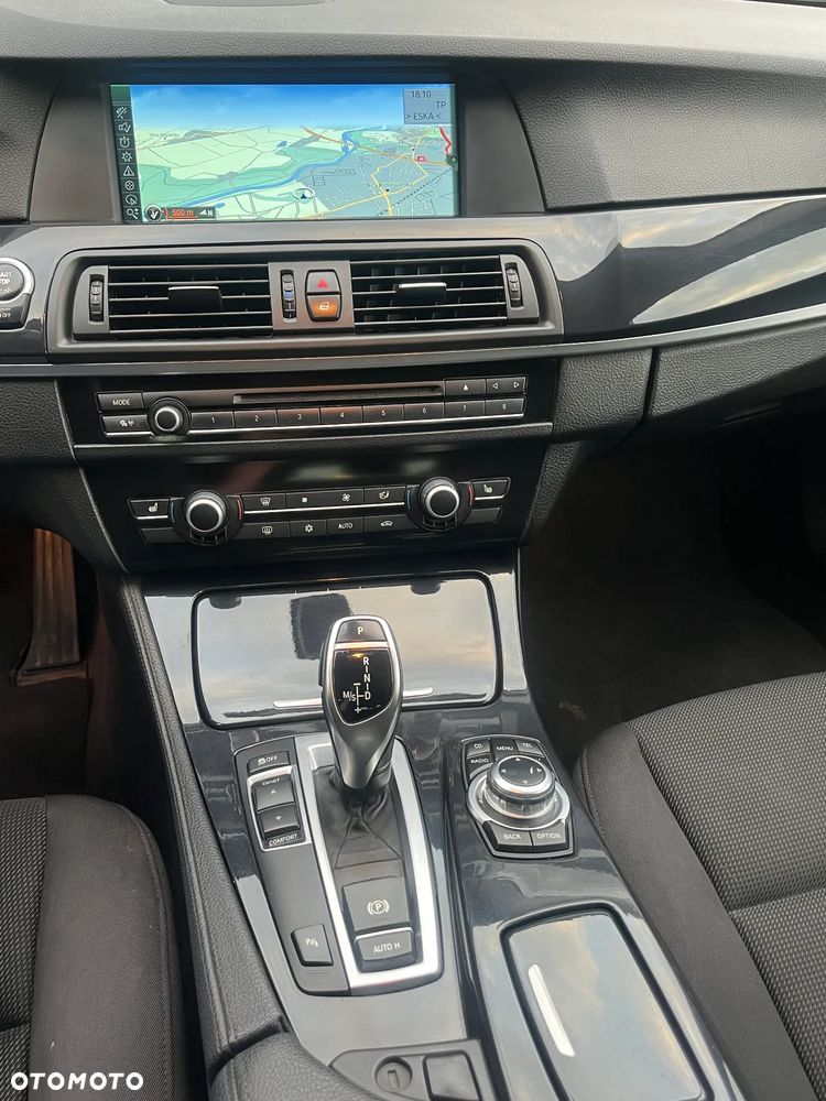 BMW Seria 5 520d Touring - 20