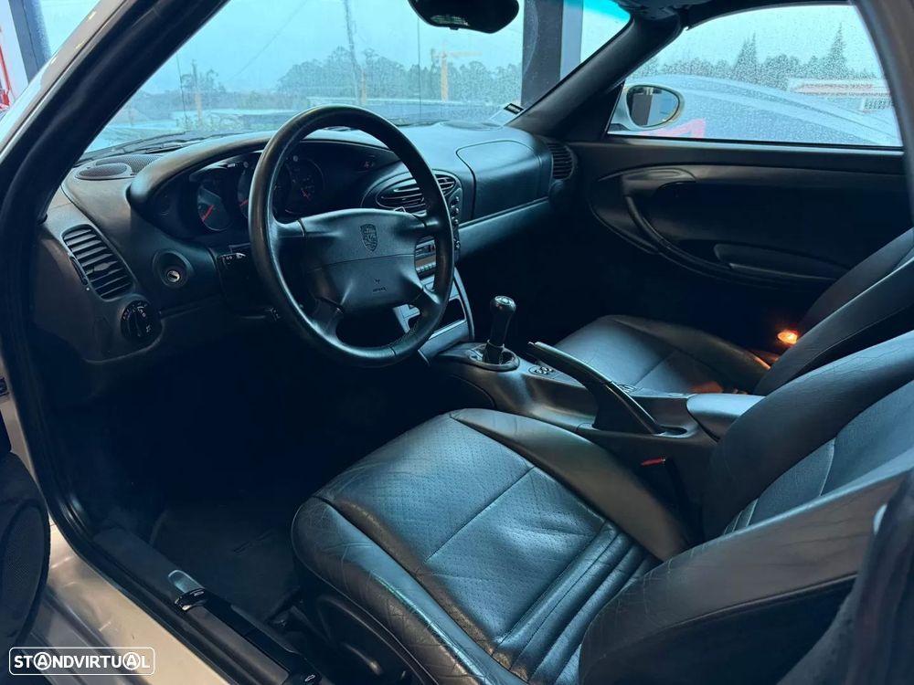 Porsche Boxster 2.5 - 6