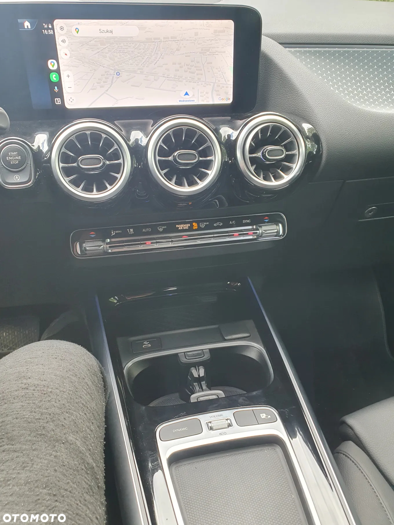 Mercedes-Benz GLA 250 - 13