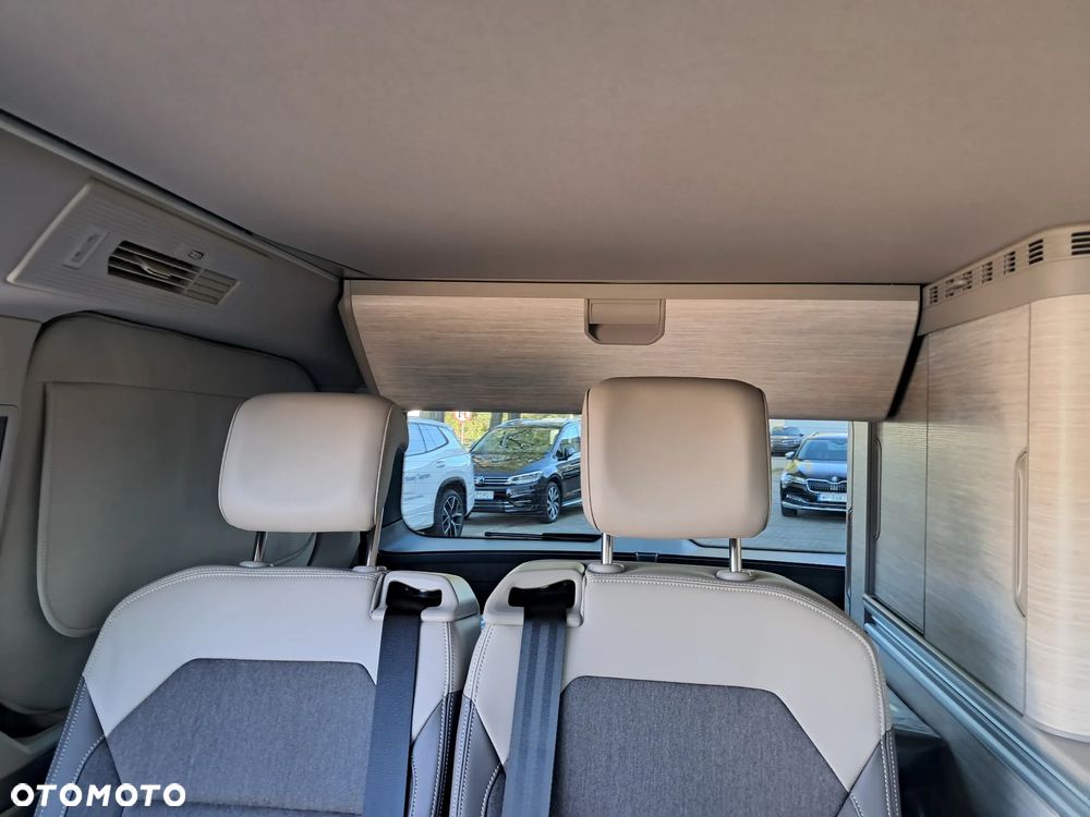 Volkswagen Multivan - 14