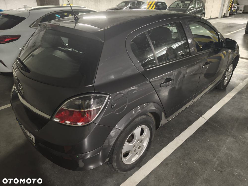 Opel Astra 1.6 - 4