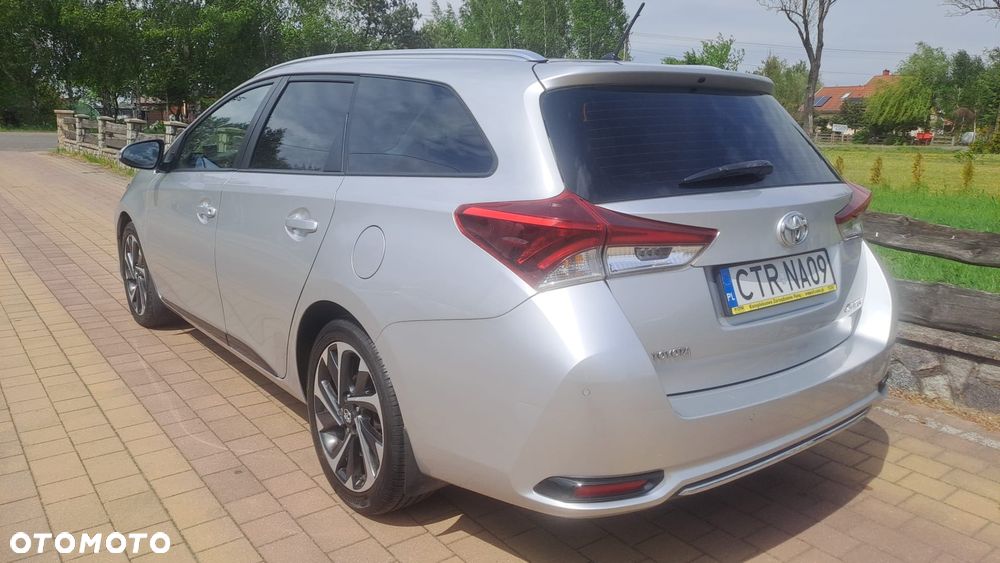 Toyota Auris - 7