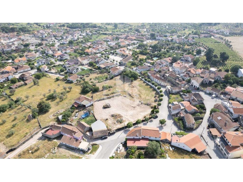 Terreno para construção com 1418 m², situado na tranquila zona de V... - Grande imagem: 5/7