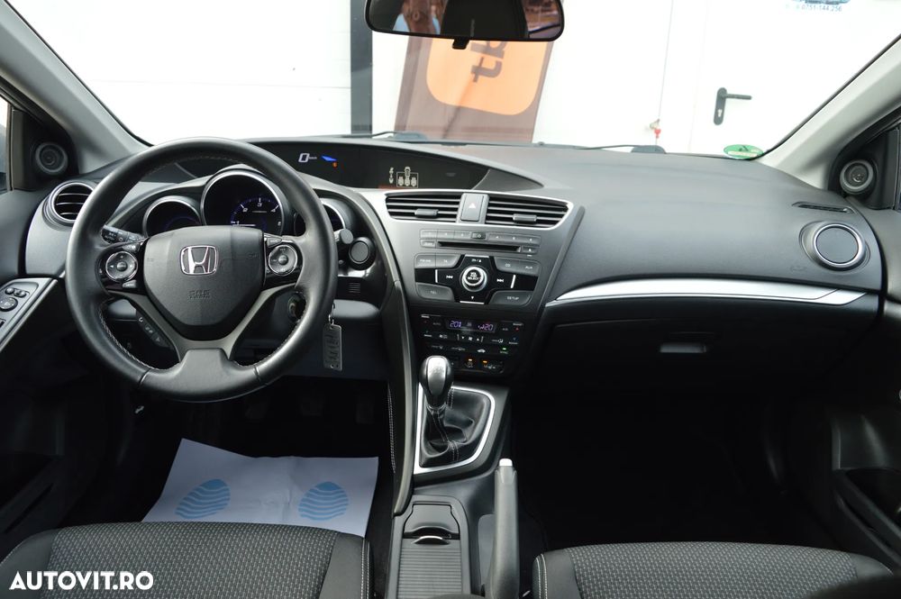 Honda Civic 1.6 i-DTEC Elegance - 11