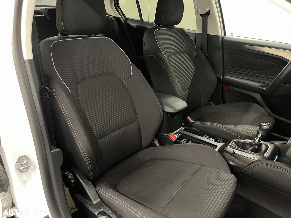 Ford Focus 1.5 EcoBlue Titanium - 10