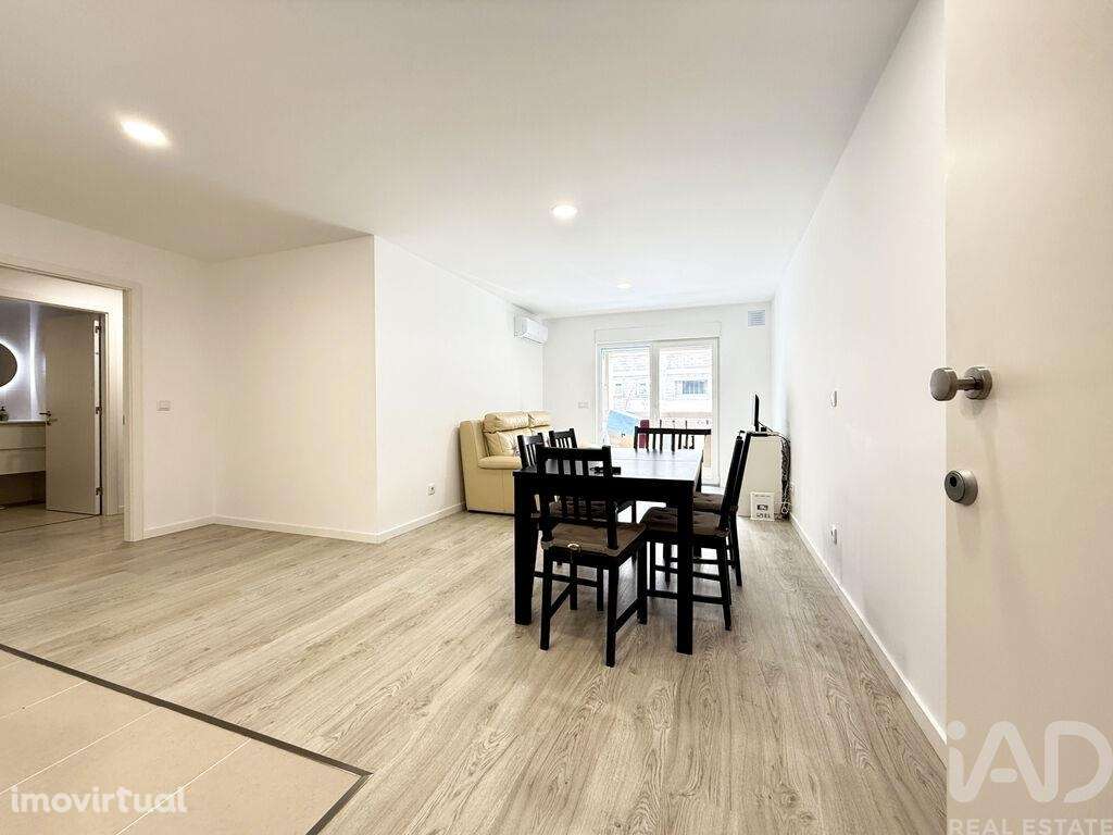 Apartamento T2 em Aradas - Grande imagem: 3/27