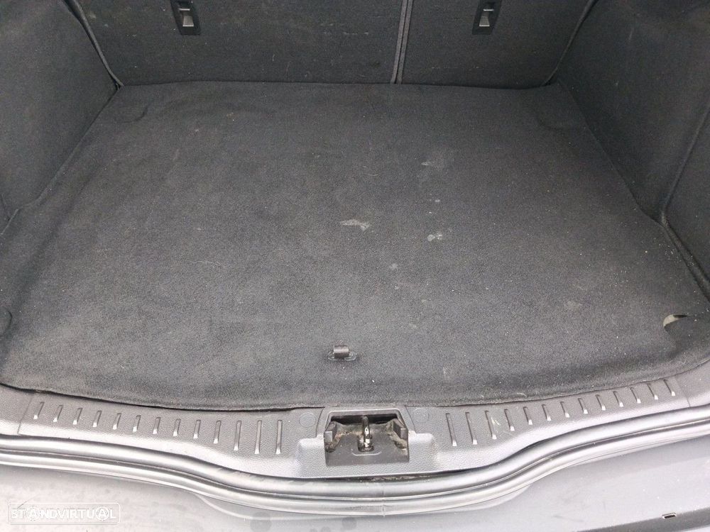 Ford Focus SW 1.5 TDCi Trend+ - 18