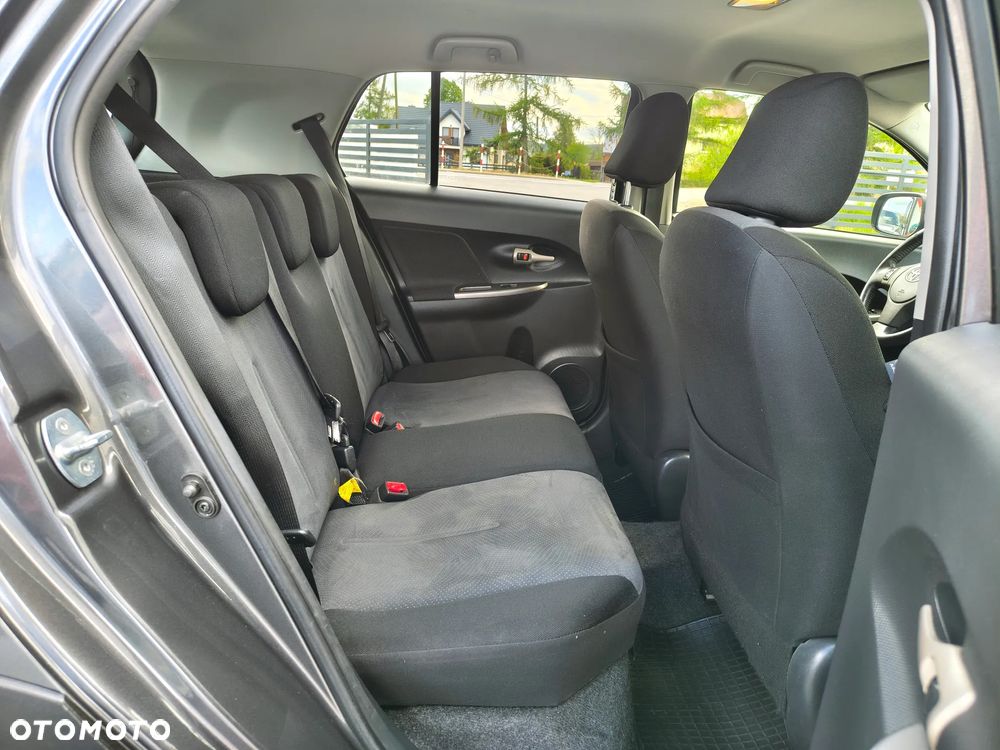 Toyota Urban Cruiser 1.4 D-4D 4x4 - 19
