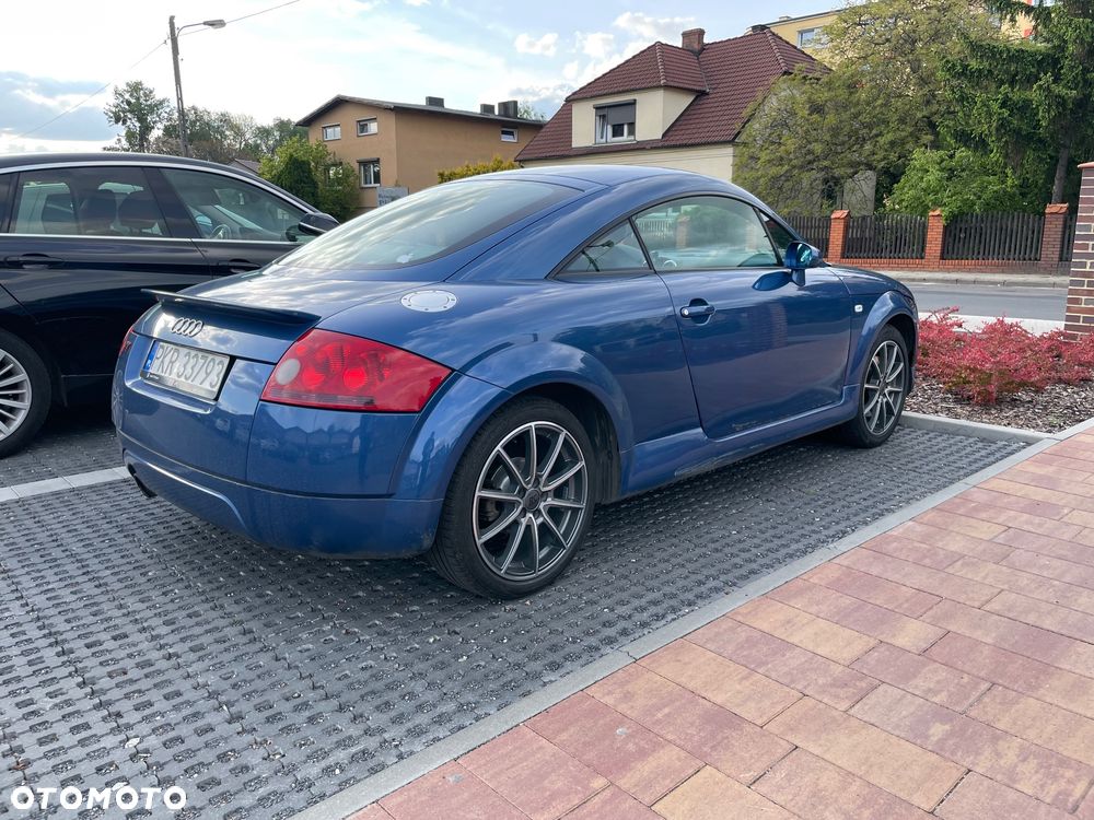 Audi TT Coupé 1.8T - 5