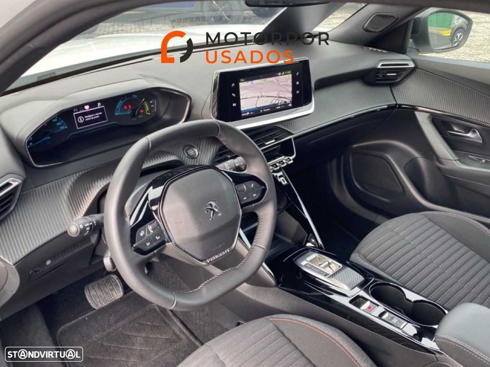 Peugeot e-2008 50 kWh Active - 10