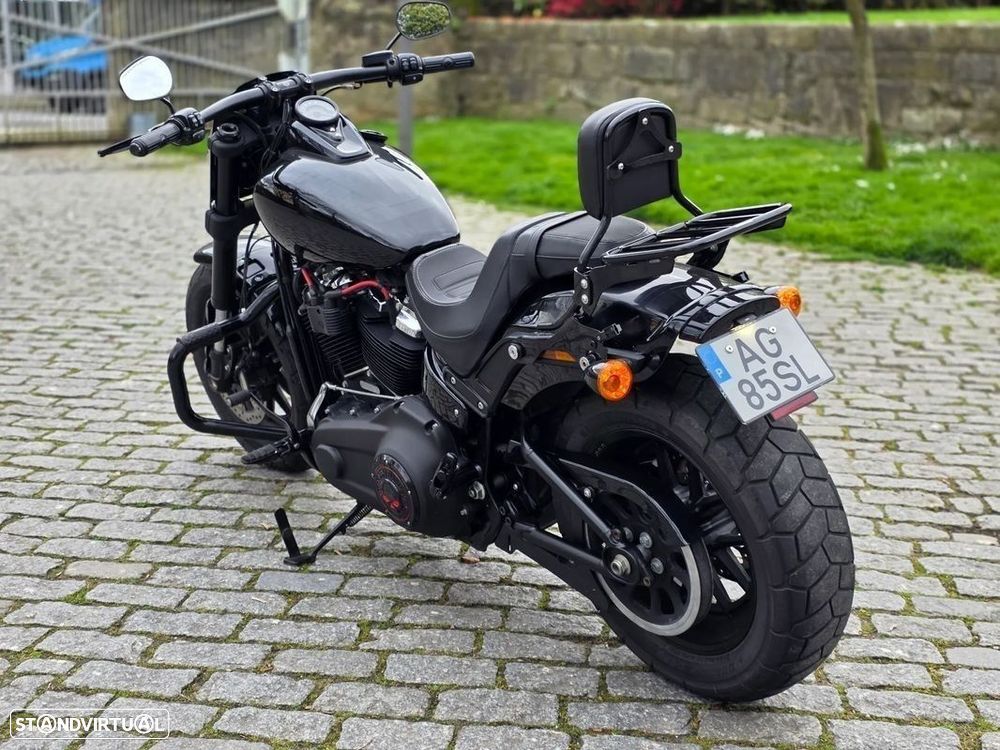 Harley-Davidson Softail Fat Bob - 10