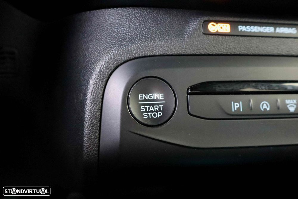 Ford Focus SW 1.0 EcoBoost MHEV ST-Line - 40