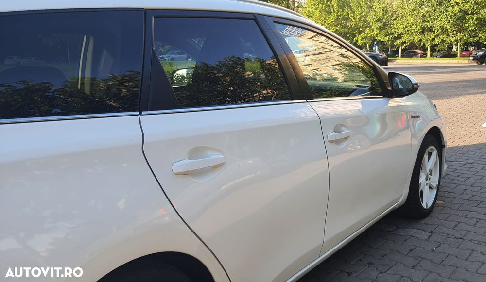 Toyota Auris - 9