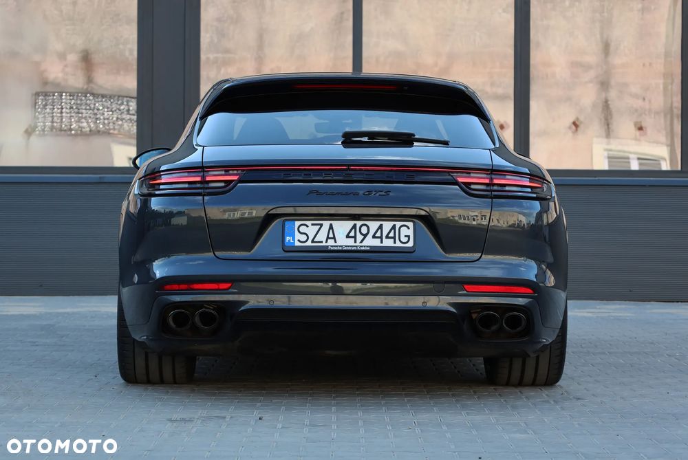 Porsche Panamera GTS - 39