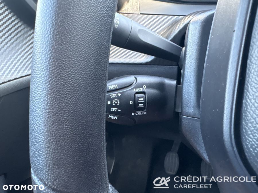 Peugeot 208 1.2 PureTech Like S&S - 27