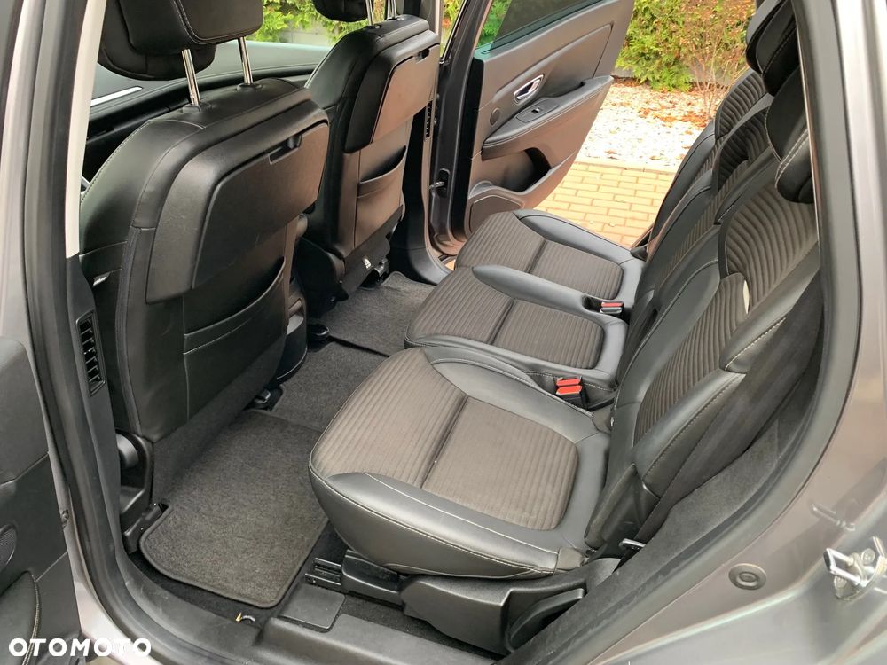Renault Scenic ENERGY dCi 110 EDC BOSE EDITION - 14