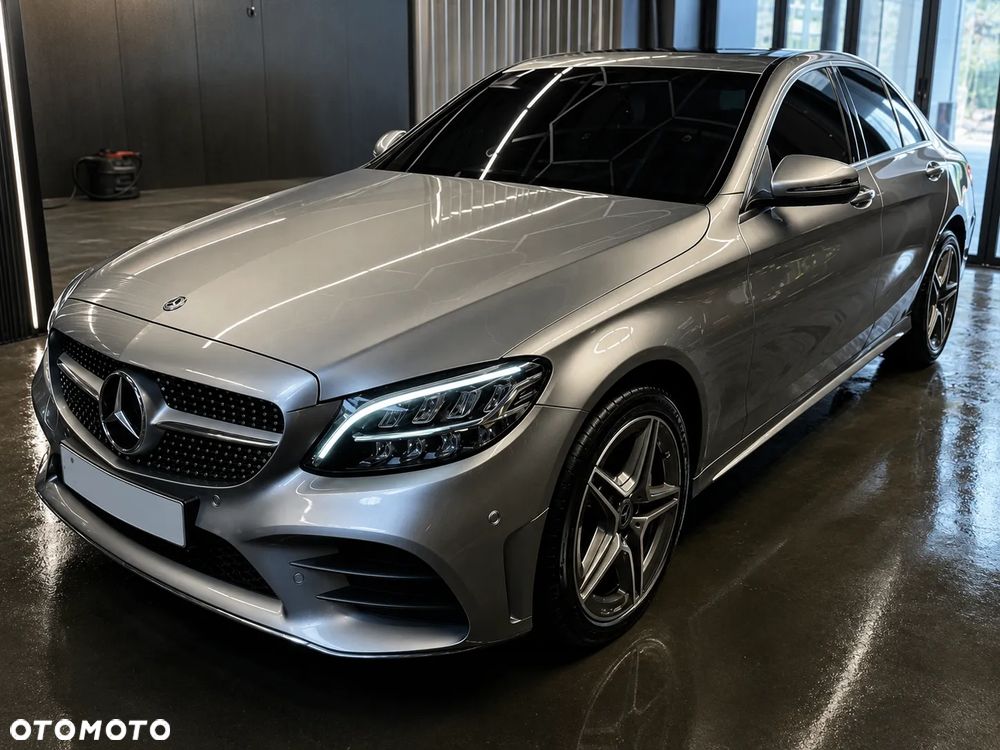 Mercedes-Benz Klasa C 220 d 9G-TRONIC AMG Line - 2