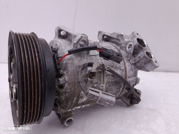 Compressor Do Ar Condicionado / Ac Renault Megane Iv Hatchback (B9a/M/