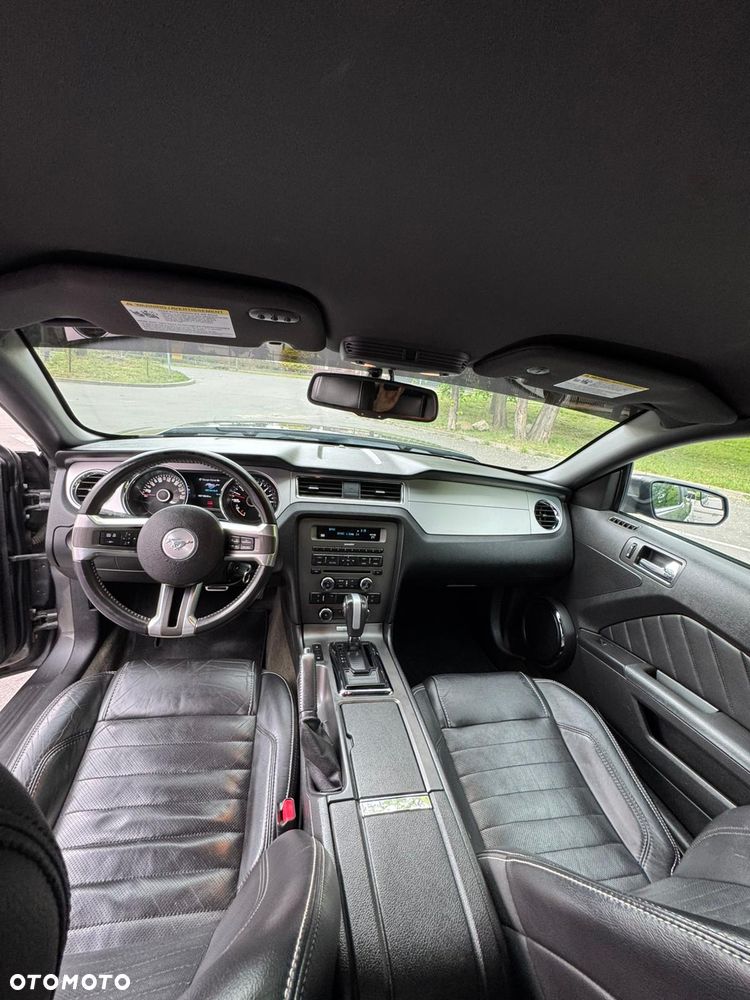 Ford Mustang 3.7 V6 Premium - 9