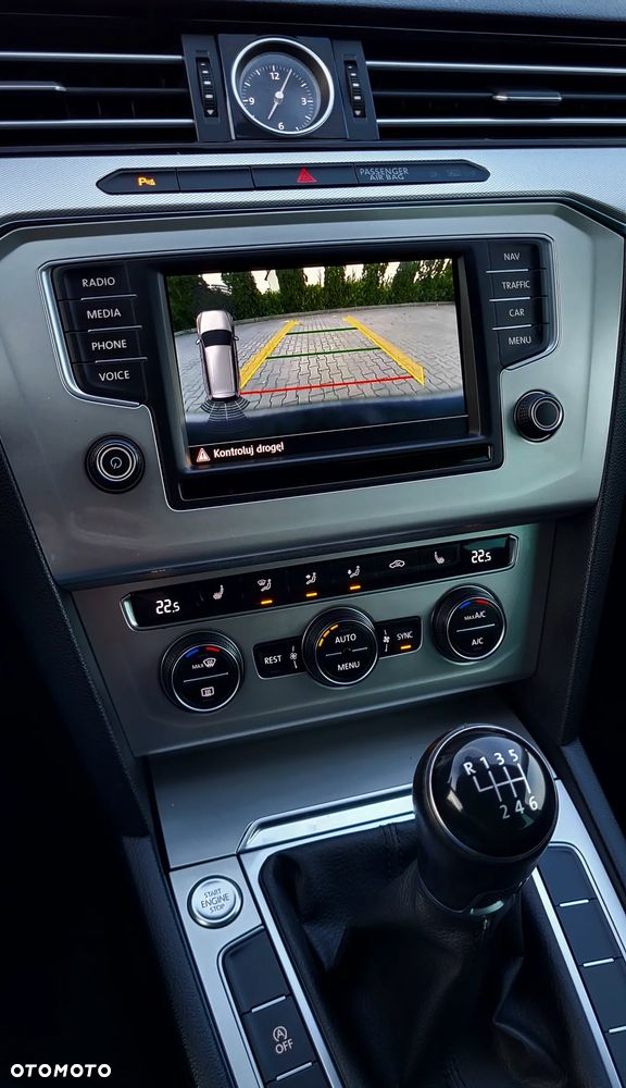 Volkswagen Passat - 9