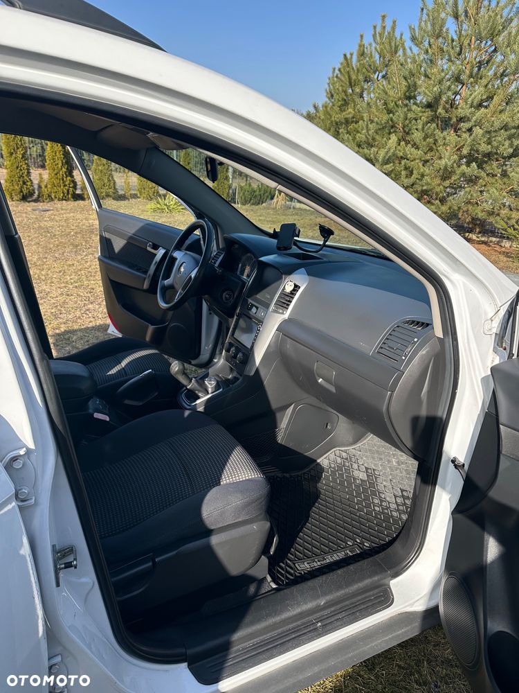 Chevrolet Captiva 2.4 LS 5os - 9